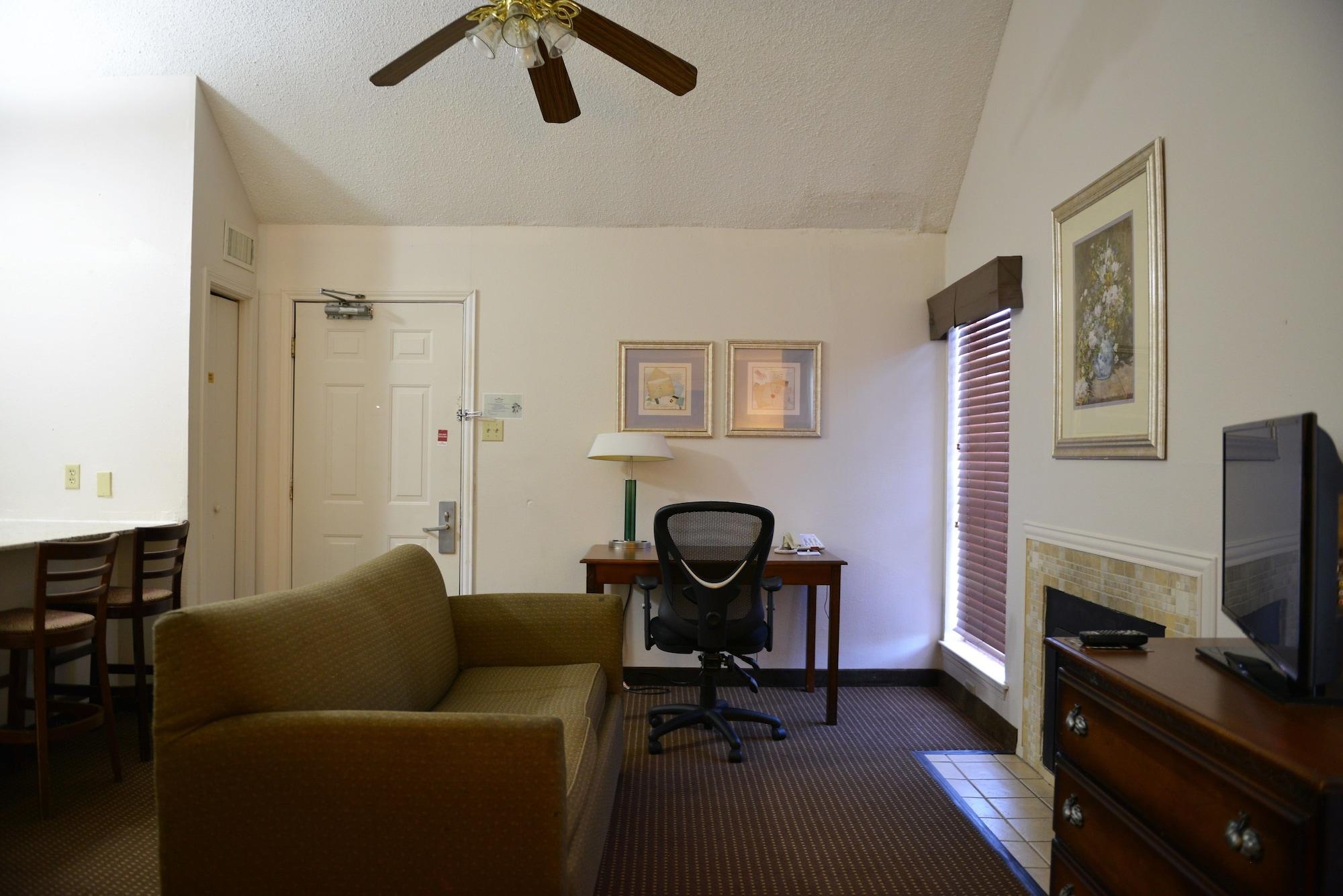 Hawthorn Suites Dallas Love Field Exterior photo